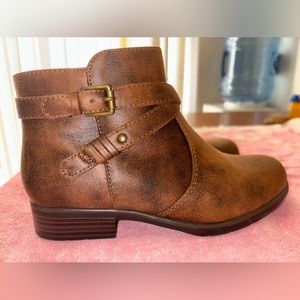 Yuu women's boots